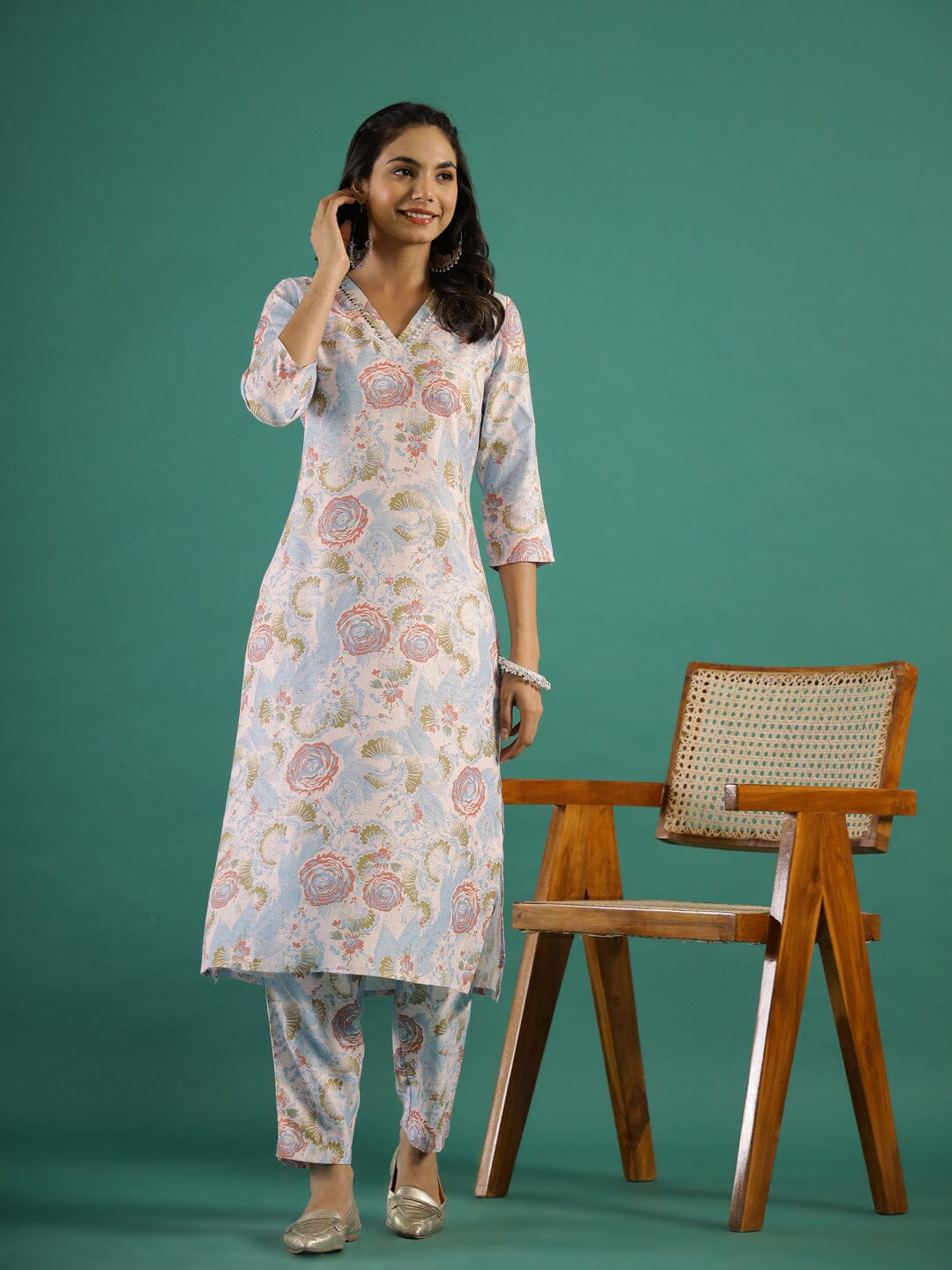 Blue Floral Printed Kurta Set for Women Kurta set Rangdeep-Fashions 