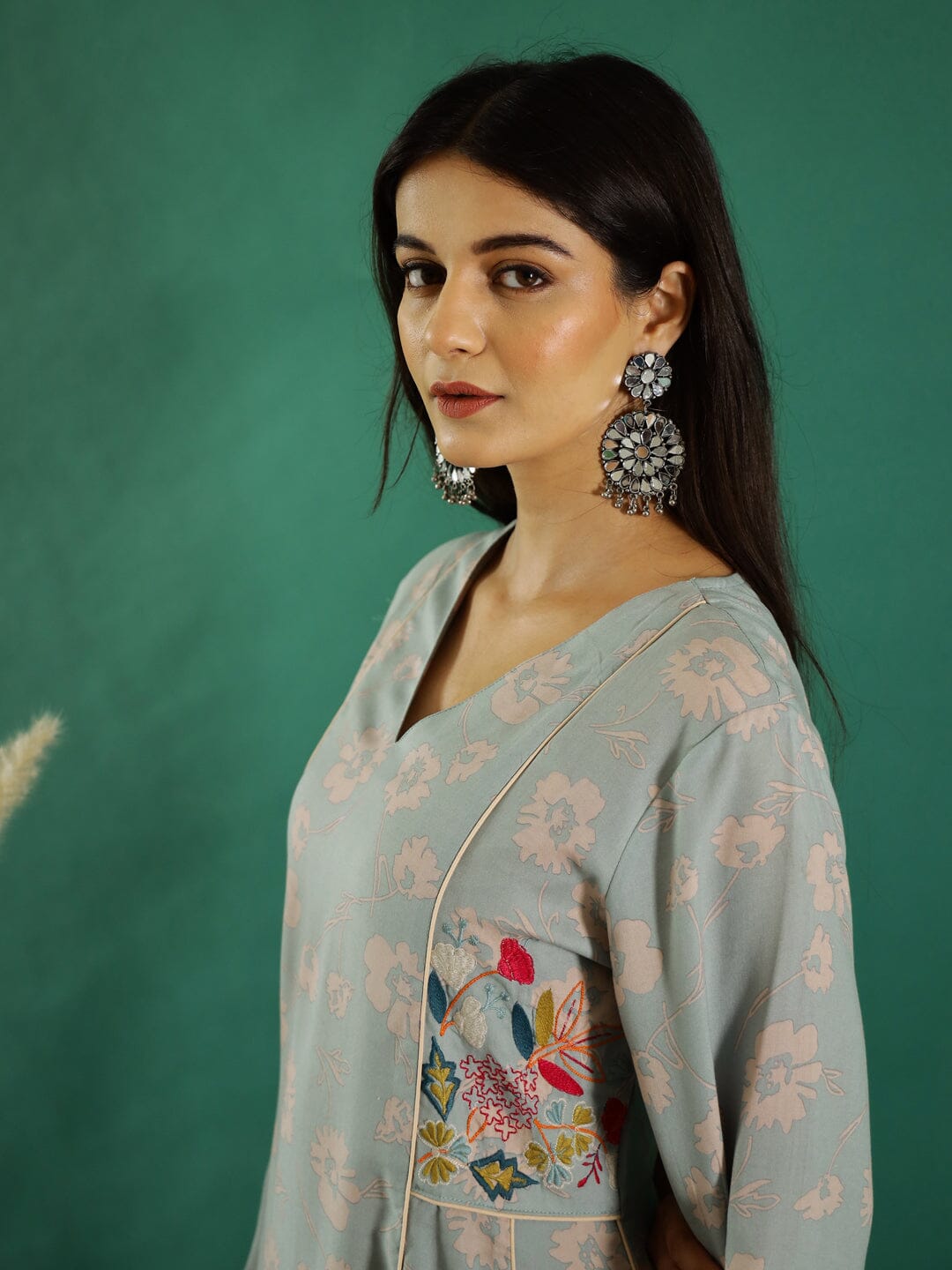 Blue V-Neck Floral Printed Kurta Set Kurta set Rangdeep-Fashions 