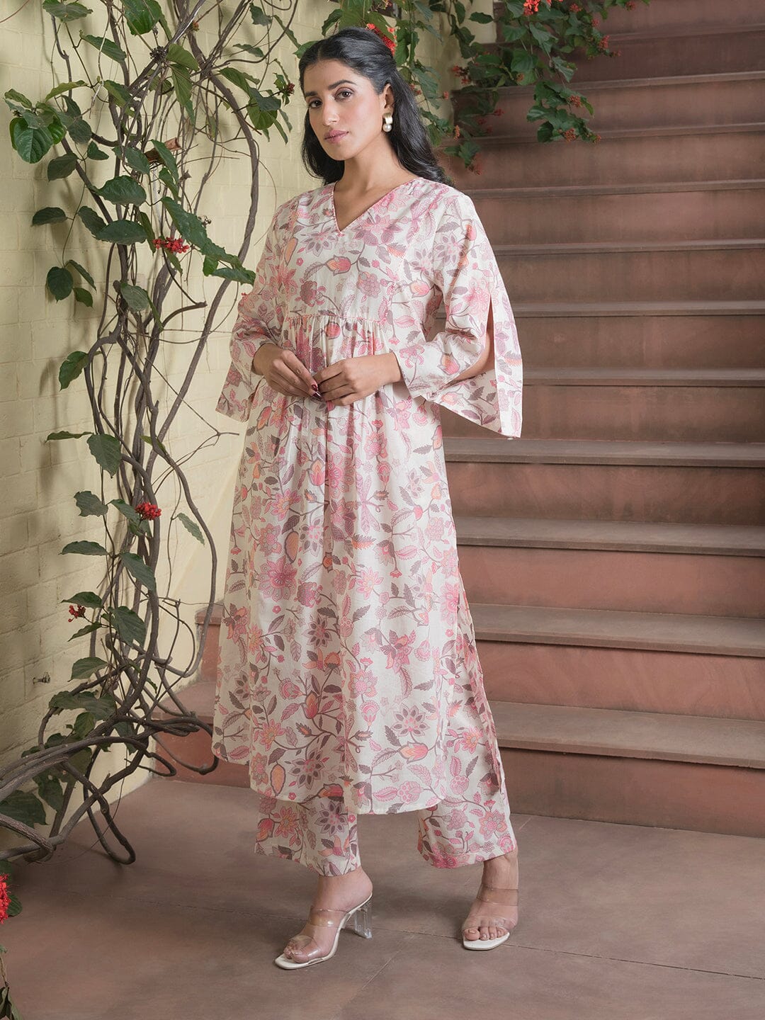 Floral Printed V-Neck Cotton Kurta Set Kurti set SANSKRUTI HOMES 