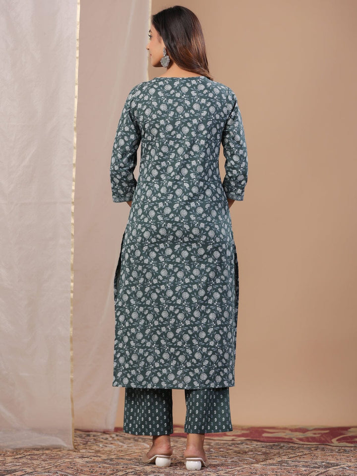 Green Floral Printed Kurta Set Kurta set Rangdeep-Fashions 