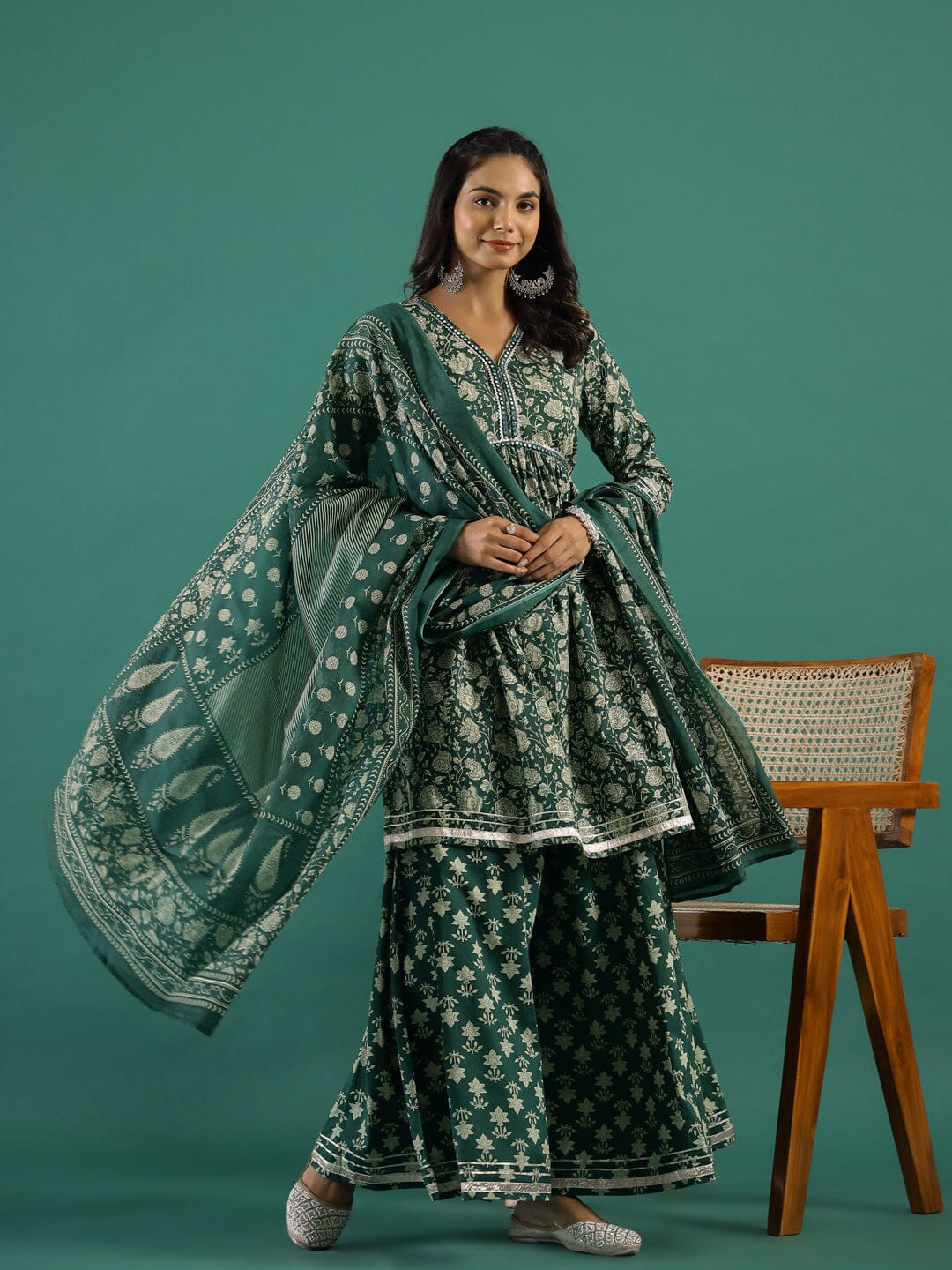 Green Flower Printed V-Neck Kurta Set Kurta set Rangdeep-Fashions 