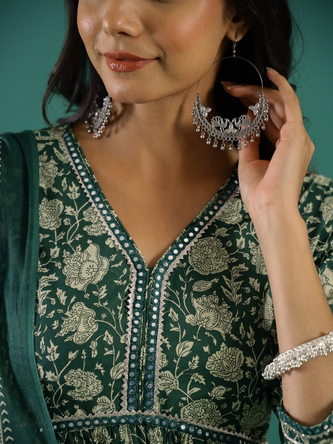 Green Flower Printed V-Neck Kurta Set Kurta set Rangdeep-Fashions 