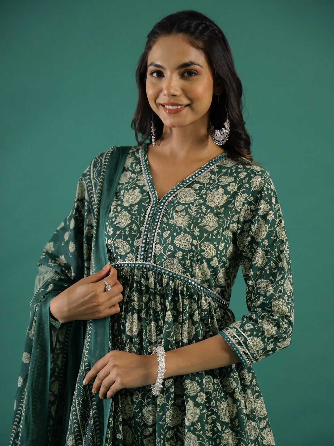 Green Flower Printed V-Neck Kurta Set Kurta set Rangdeep-Fashions 