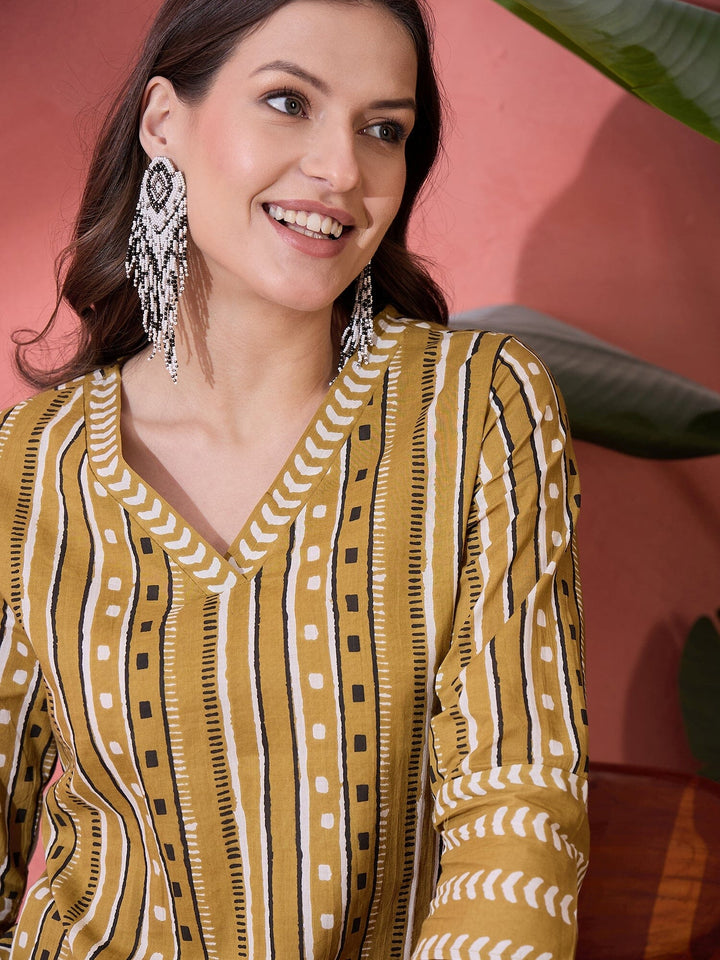 Green Geometric Print Cotton Kurat Kurta Rangdeep-Fashions 