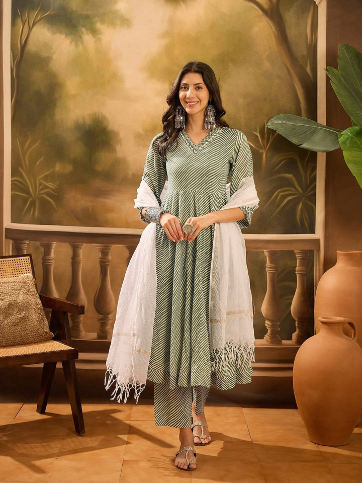 Green Pure Cotton V-Neck Kurta Set For Women Kurta set Rangdeep-Fashions 