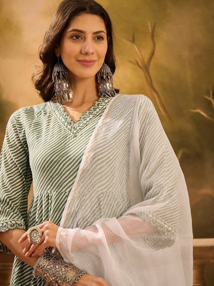 Green Pure Cotton V-Neck Kurta Set For Women Kurta set Rangdeep-Fashions 