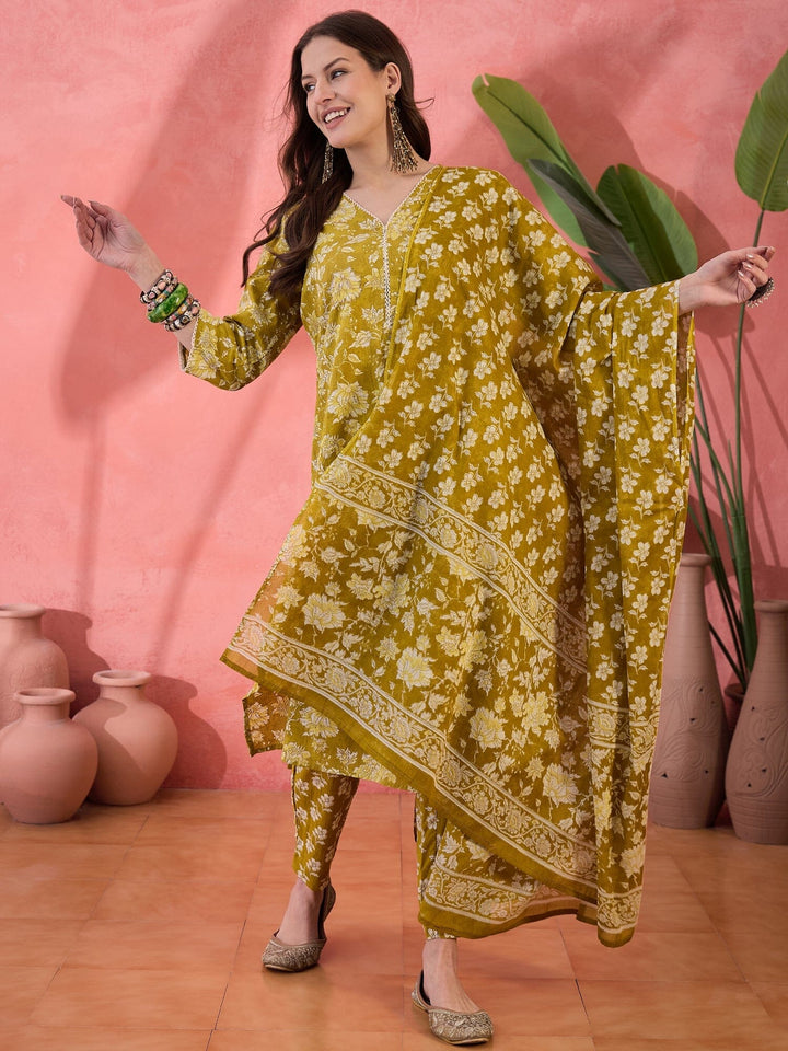 Lime Green Floral Printed Kurta Set for Women Kurta set Rangdeep-Fashions 