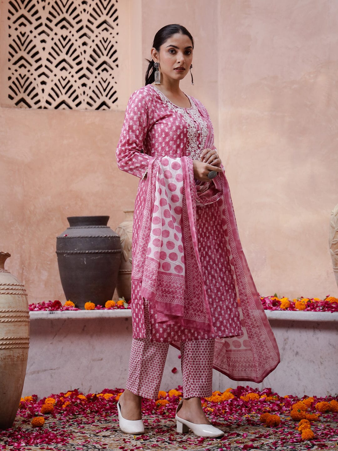 Pink Floral Printed Kurta Set with Dupatta Kurta set Rangdeep-Fashions 