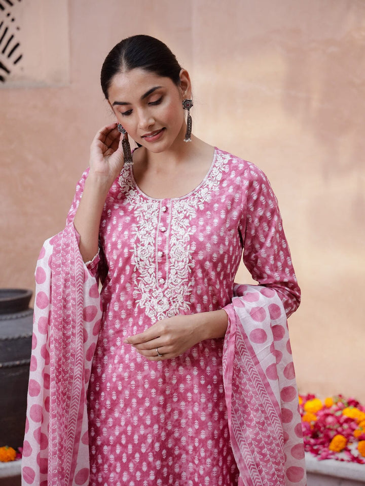 Pink Floral Printed Kurta Set with Dupatta Kurta set Rangdeep-Fashions 