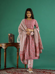 Pink Floral Printed Round Neck Kurta Set Kurta set Rangdeep-Fashions 