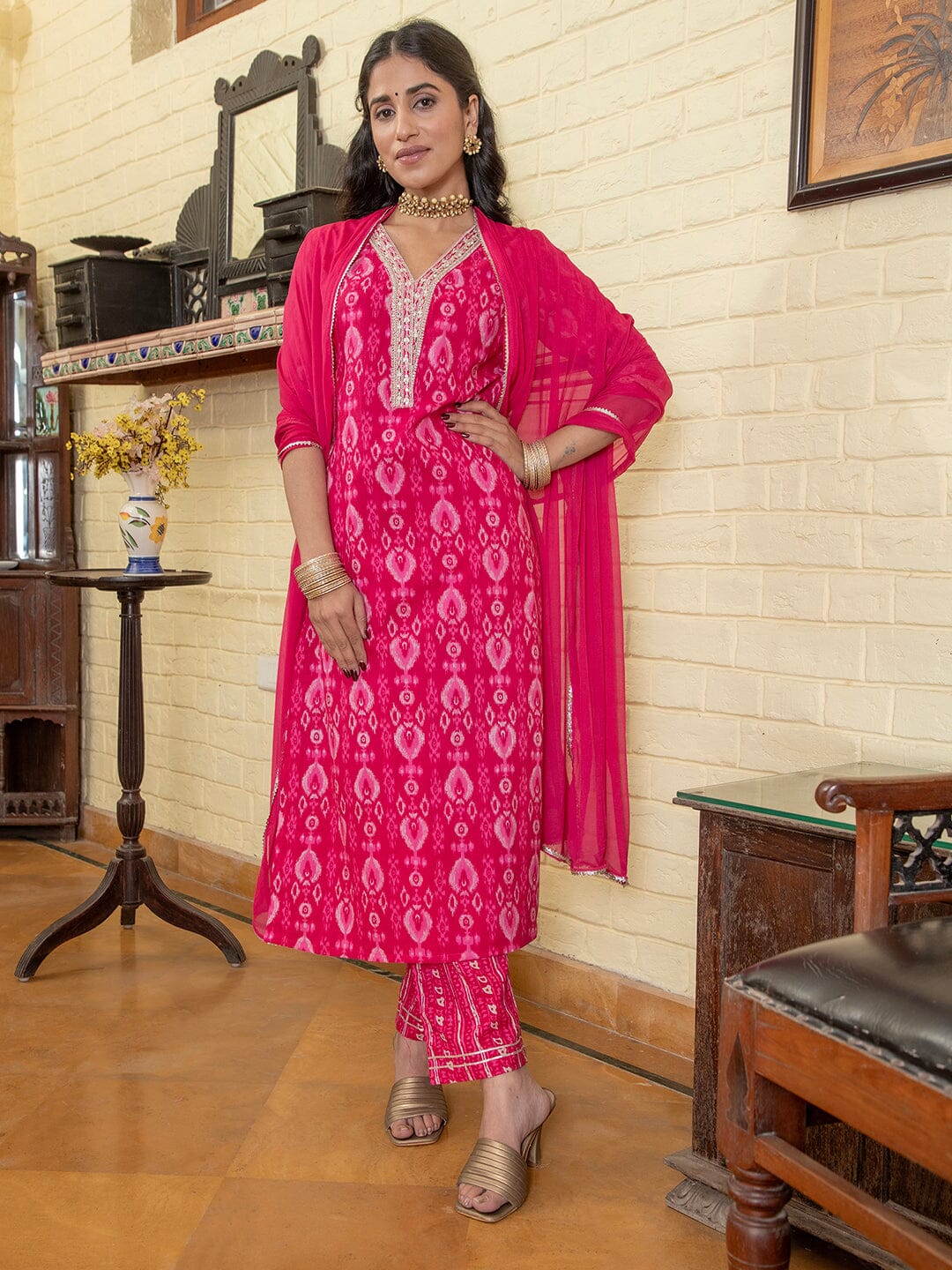 Pink Flower Printed V Neck Cotton Kurta Set Kurti set Rangdeep-Fashions 