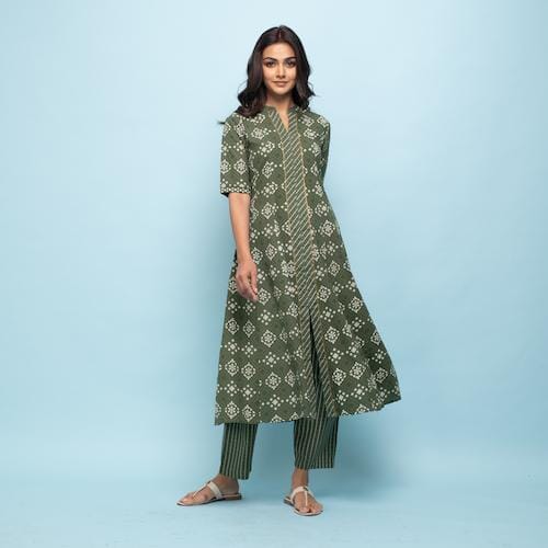 Rang Deep Women Set of Green Cotton Kurta with Palazzo Kurti Rangdeep-Fashions 