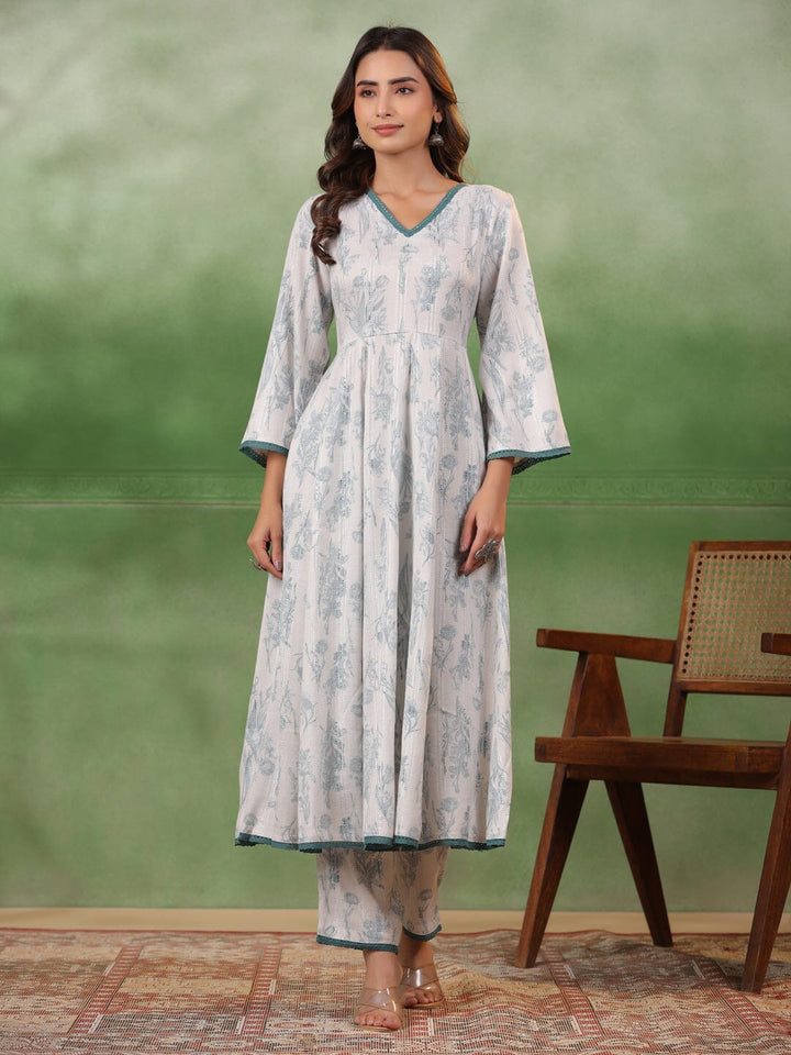 White Floral Printed V-Neck Cotton Kurta Set Kurti set SANSKRUTI HOMES 