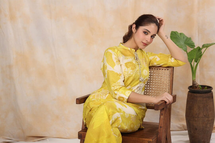 Women' s Floral Printed Silk Blend Straight Kurta with Trousers Kurti Dupatta set Pant Rangdeep-Fashions 