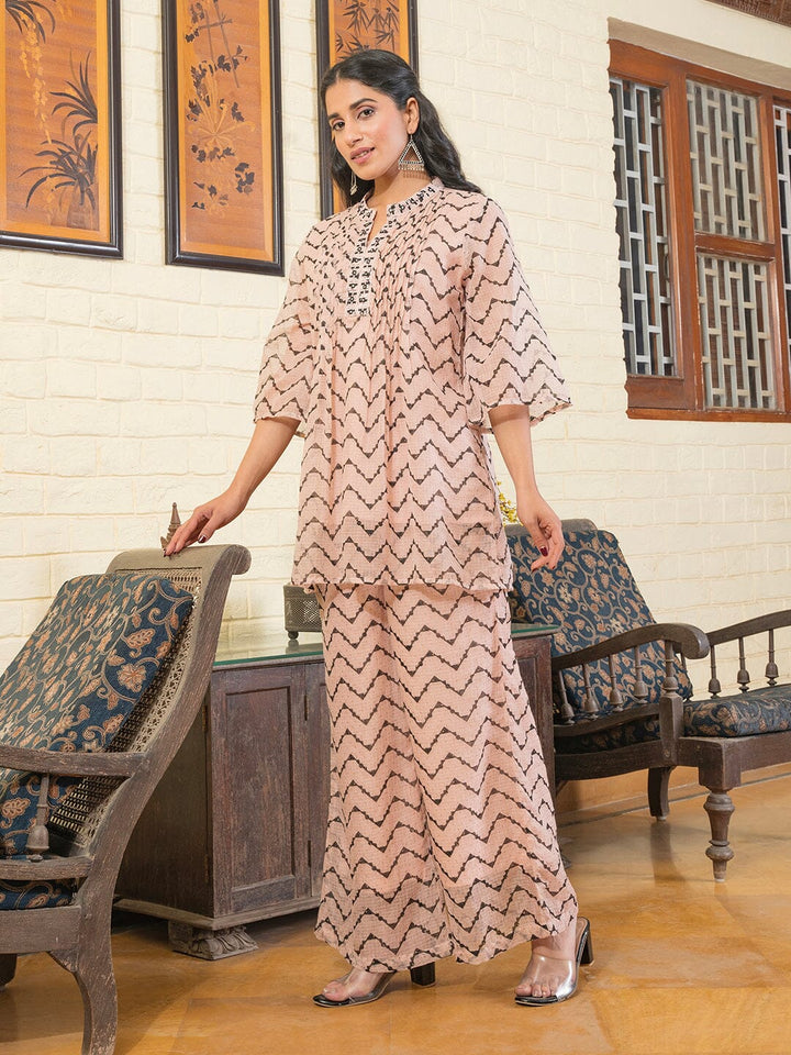 Women' s Geometric Printed Pure Cotton A-Line Kurta with Trousers Kurti Dupatta set Pant Rangdeep-Fashions 