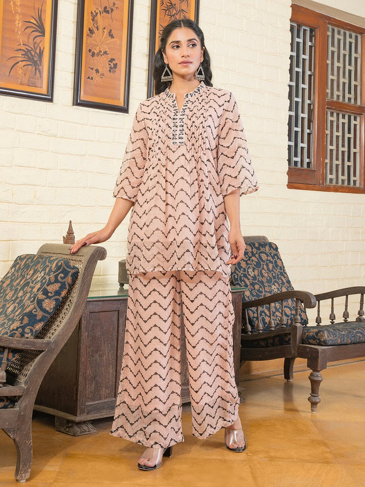 Women' s Geometric Printed Pure Cotton A-Line Kurta with Trousers Kurti Dupatta set Pant Rangdeep-Fashions 