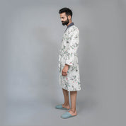 Men Off-White Pure Cotton Bathrobe Men Bathrobe SANSKRUTI HOMES 