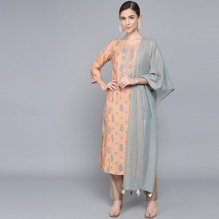 PEACH MUSLIN WOMEN'S KURTA PAJAMA DUPATTA SET muslin kurta Rangdeep-Fashions 