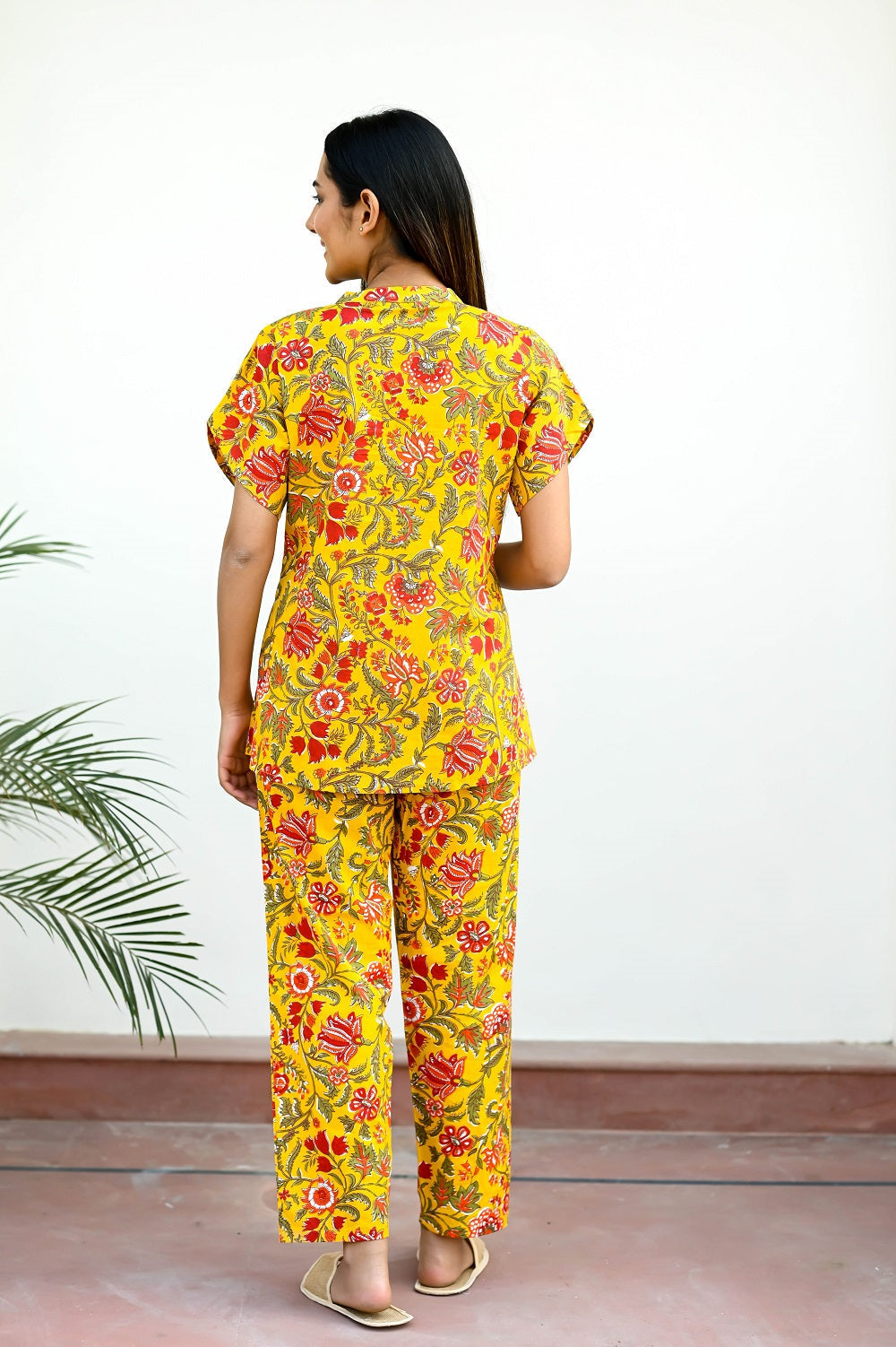 Yellow Cotton Printed Night Suit Set with Payjama Night Suit SANSKRUTI HOMES 